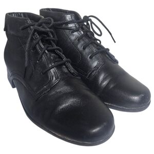 Vintage 90s St. Liz baker Black Leather Lace Up Ankle Boots Women's 6.5